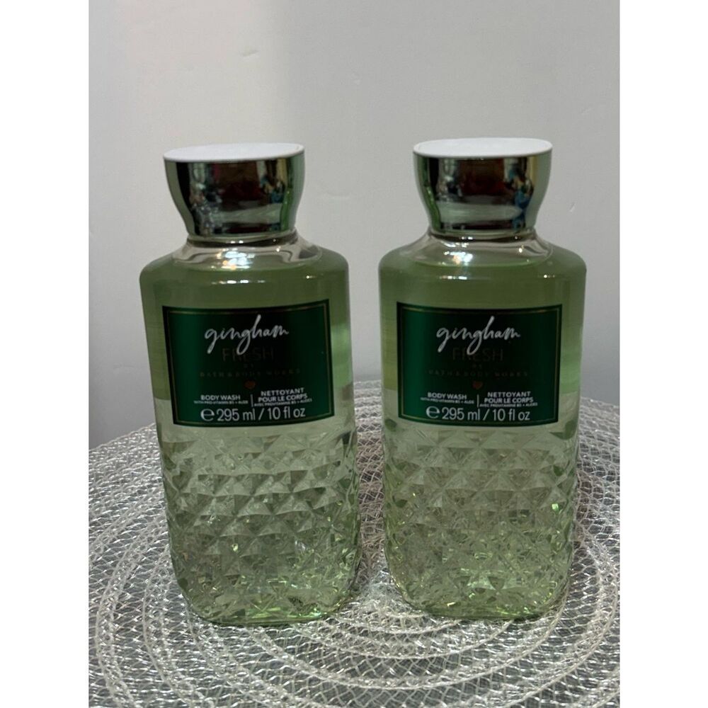 BBW Gingham Fresh Body Wash Set of 2 NWT